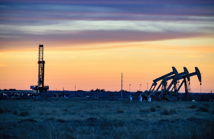 oil field site in dilley texas